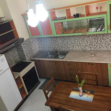 One Apartament *